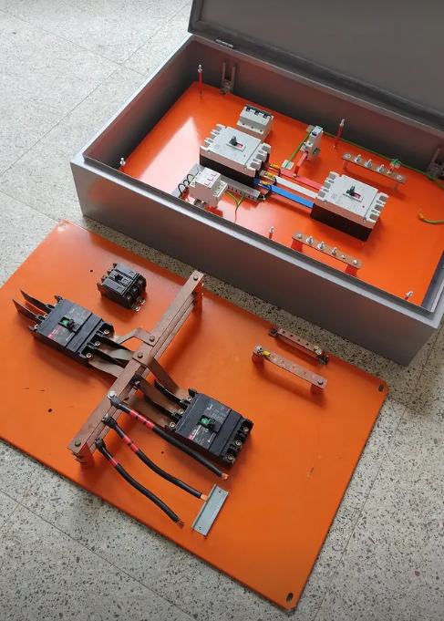Retrofit de quadro elétrico — PalmBeach